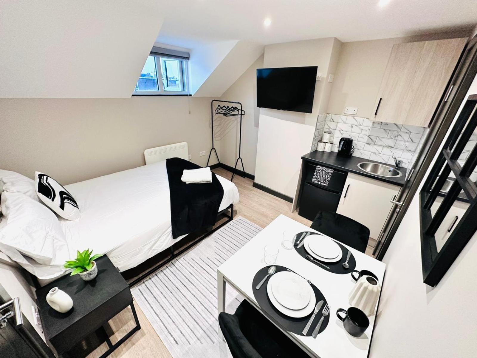 The Seven Sisters House - No 01a - Stylish Comfort