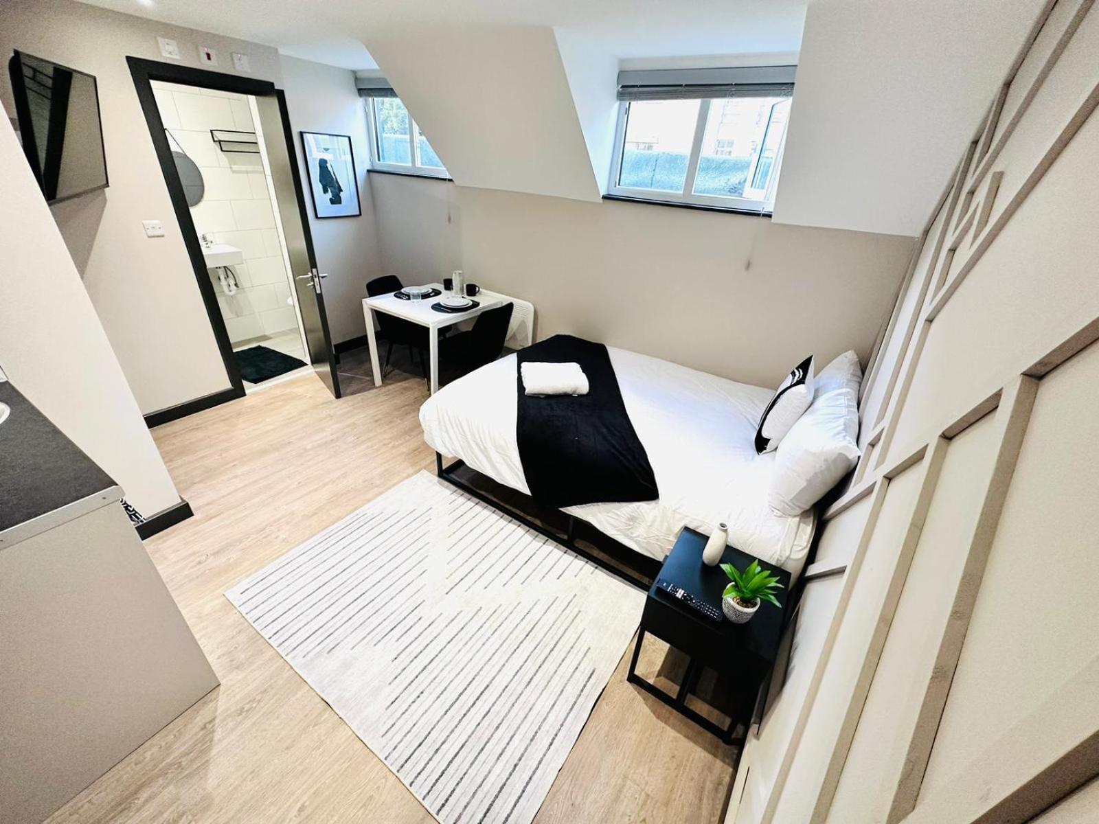 The Seven Sisters House - No 01a - Stylish Comfort Apartment
